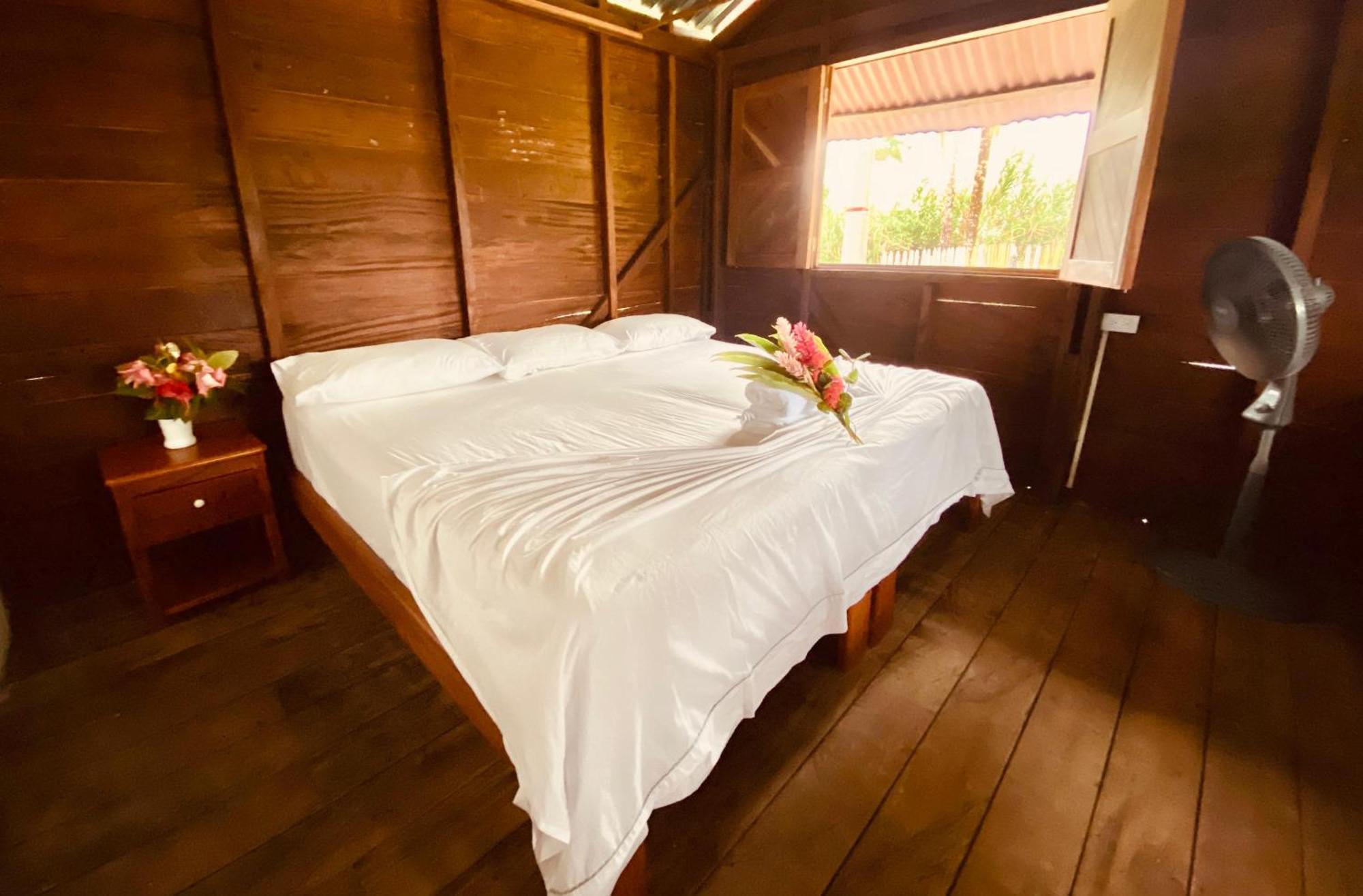 Cabanas Iracas Del Mar Nuquí Habitación foto